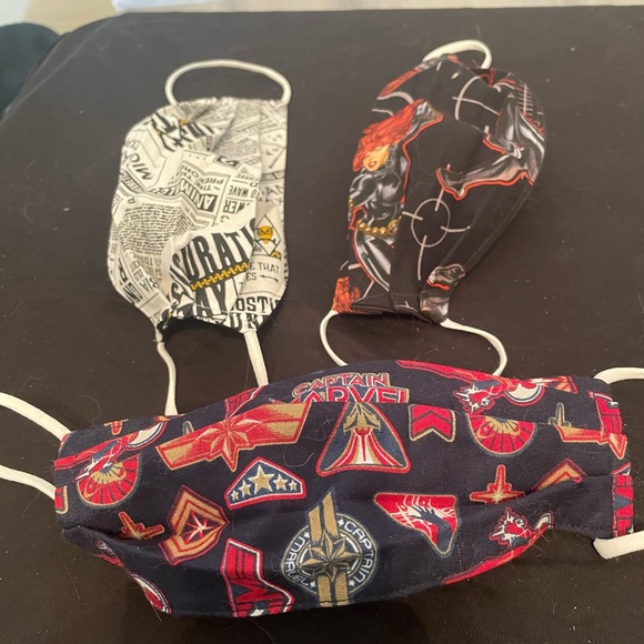 Adult Face Masks NWOT - Picture 4 of 4